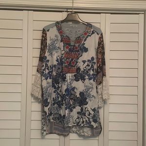 Beautiful John Mark Linen blouse, Pretty floral print, size XL